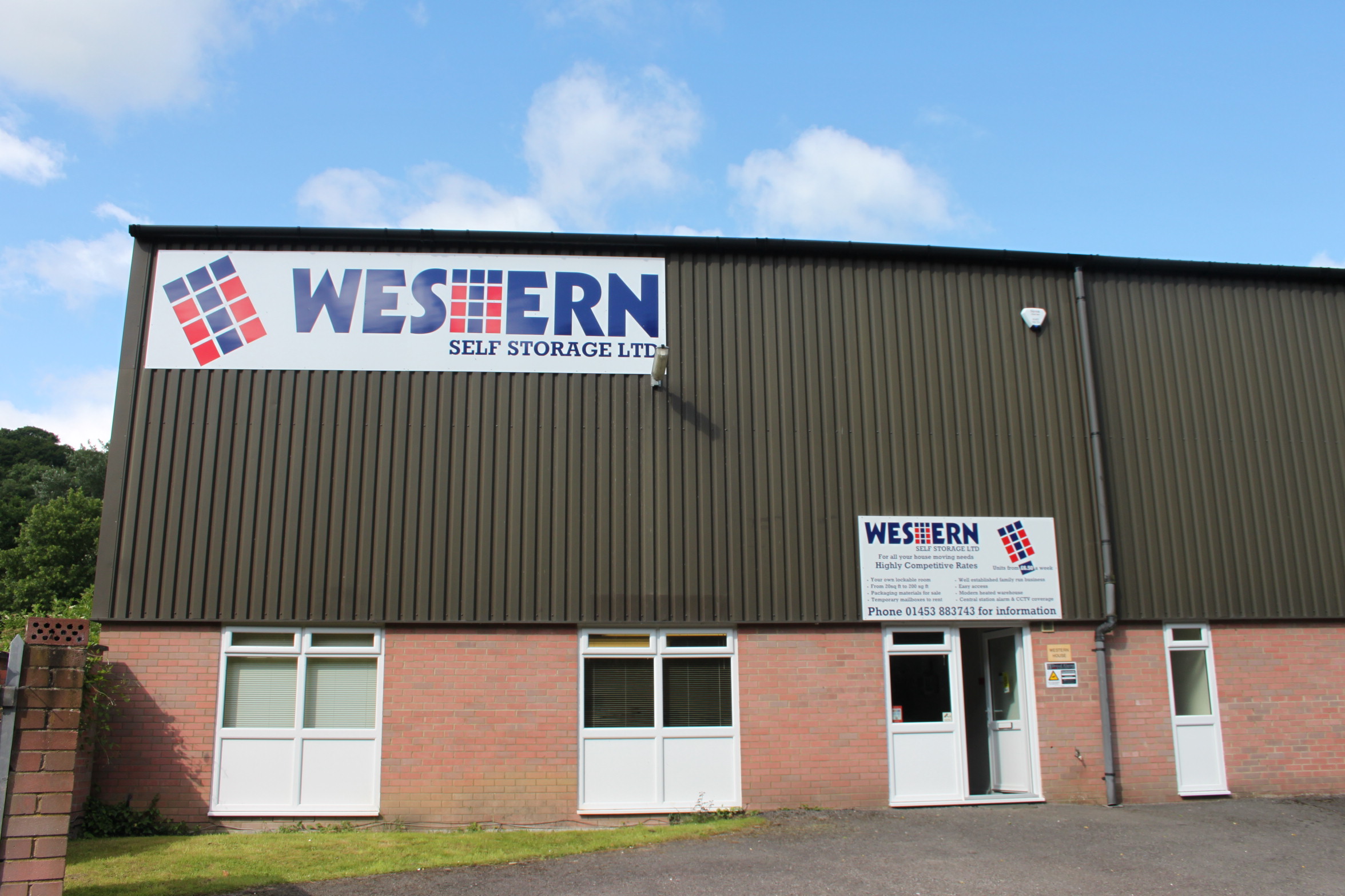 Western Self Storage Limited a storage company in Phoenix Trading Estate, London Road, Thrupp, Gl5 2bx, Stroud, UK