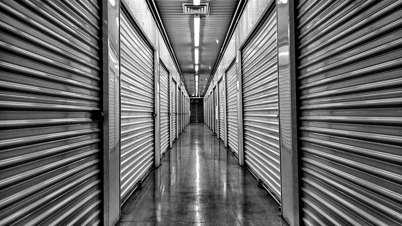 Storage lockers