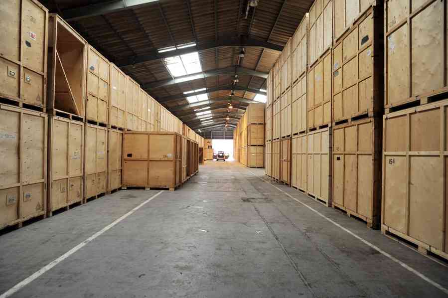 Express Removals Worldwide Ltd storage facility in Unit G, Rastrum Ltd, Harbour Road, East Sussex, Rye, UK - Image 1