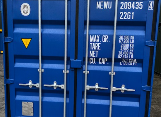 CONTAINERS 4U  long Eaton and Derby  storage facility in Nottingham Road - Image 2
