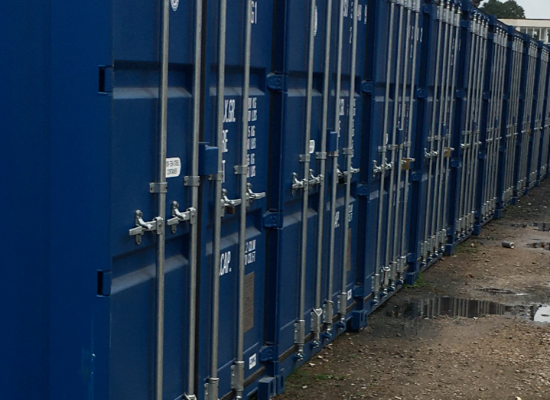 CONTAINERS 4U  long Eaton and Derby  storage facility in Nottingham Road - Image 4