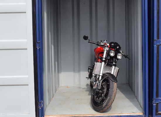 Standby Self Storage Reading storage facility in 5 Darwin Close, Reading, Berkshire - Image 5
