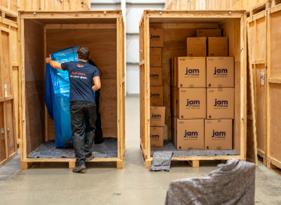 JamStorage Hendon storage facility in The Burroughs - Image 3