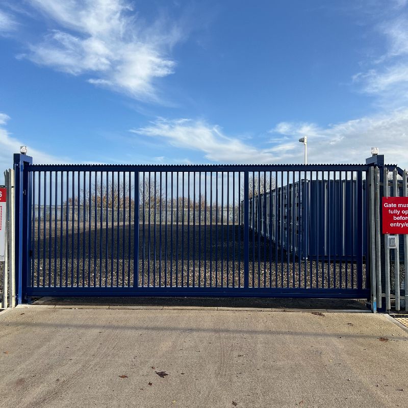 Shield Self Storage storage facility in Riverbank Rd, Bromborough, Wirral - Image 4